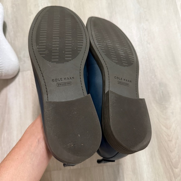 Cole Haan Stassi Penny Loafer Women's Slip On Sz 8.5 B Navy - Picture 6 of 7